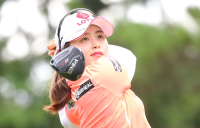 [KLPGA]티샷하는 최혜진, '놀라운 어깨턴'