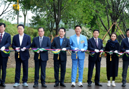 장성 황룡강변서 ‘2025 남도 K-가든 페스티벌‘ 개막