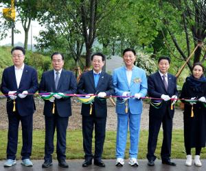 장성 황룡강변서 ‘2025 남도 K-가든 페스티벌‘ 개막