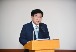 HD현대 권오갑 회장 “위기 극복 위해 힘 합쳐야”