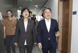 정은경 복지부 장관, ‘광주다움 통합돌봄’ 현장 점검