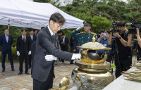 “양심없는 국힘” vs “자숙해도 부족할 판에…”